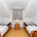 With Parking Space Jadrija, - 23947 Appartamento *