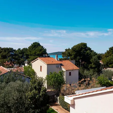 With Parking Space Jadrija, - 23947 דירה