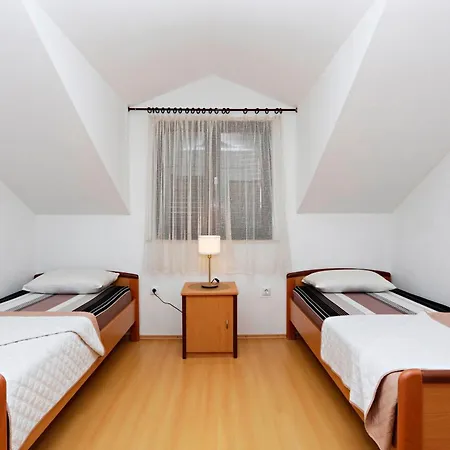 With Parking Space Jadrija, - 23947 Appartement *