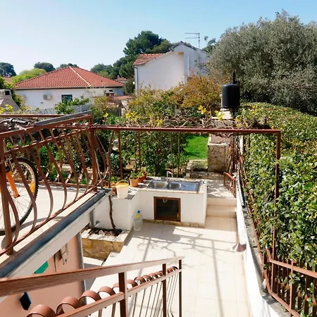 Apartament With Parking Space Jadrija, - 23947 Szybenik