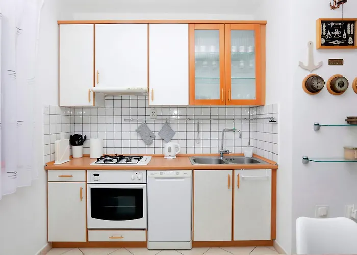 Apartament With Parking Space Jadrija, - 23947 Szybenik